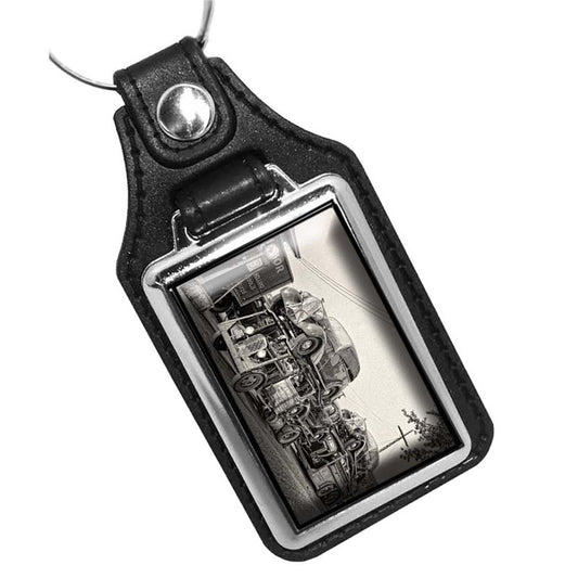 KR-086 Key Ring - Old Car Hauler Of Yester Year